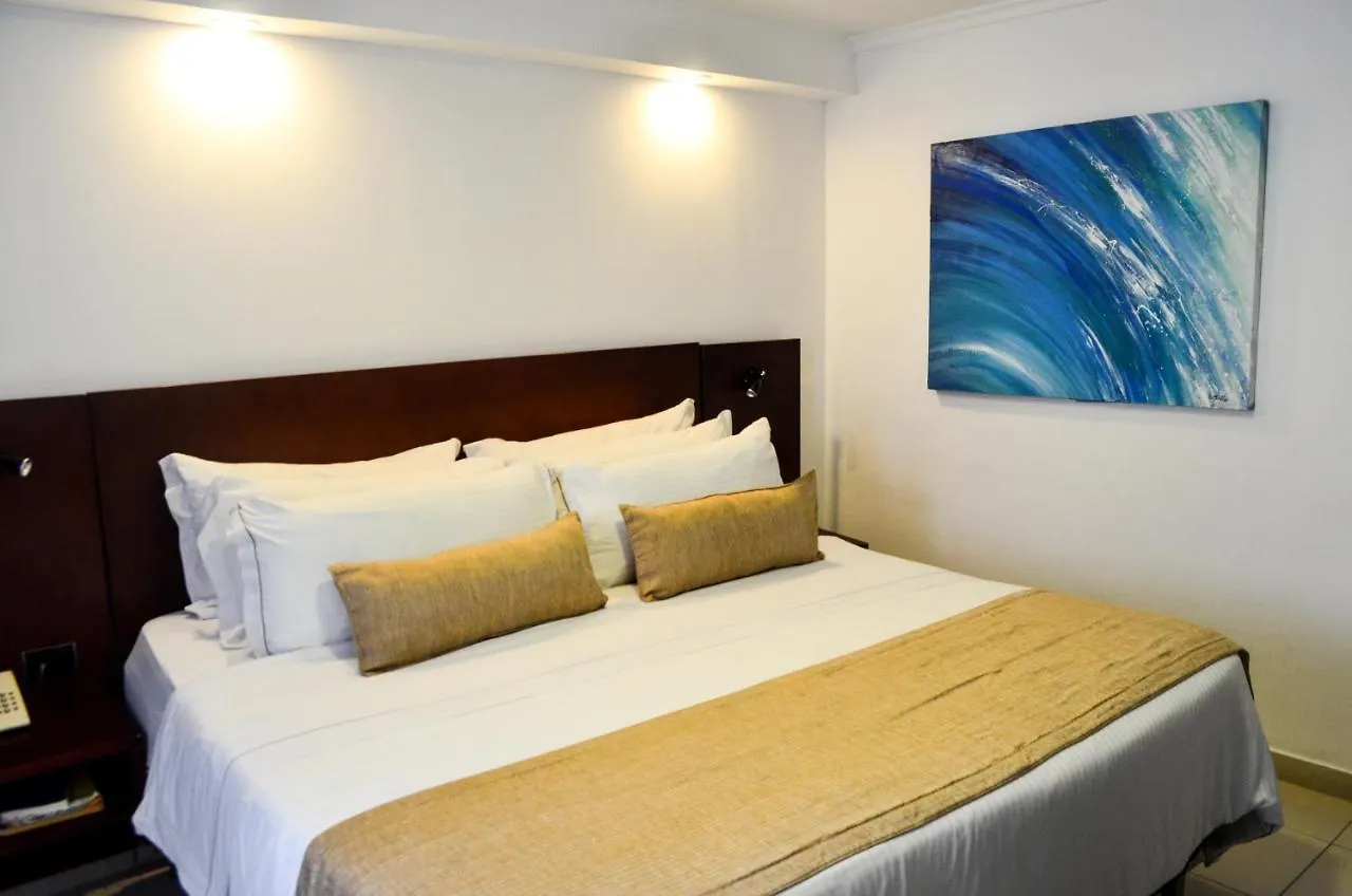 Hotel Playa Club Cartagena