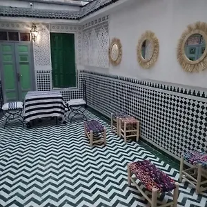 https://dar-sarsar-artistic-music.marrakeshhotelsmorocco.com